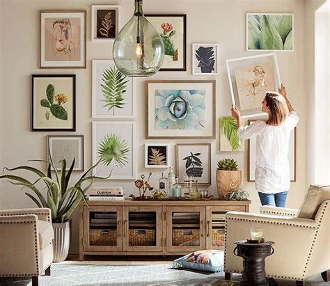 49 Brilliant Living Room Wall Gallery Design Ideas