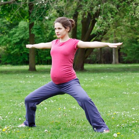 Because of this, bodyweight exercises are great for beginners, but they're also effective for more intermediate or advanced exercisers, too. Simple Exercises Pregnant Women Can Do at Home | Parenting