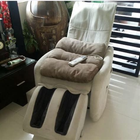 Osim Usoffa Massage Chair Furniture And Home Living Furniture Chairs