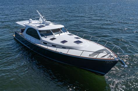 2021 Palm Beach Motor Yachts Pb55 Express Cruiser For Sale Yachtworld