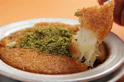 Learn About the Popular Luscious Turkish Dessert Künefe