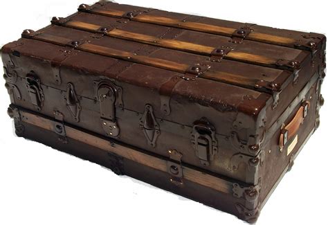 Furniture makeovers, trash to treasure. Vintage Steel Covered Steamer Trunk