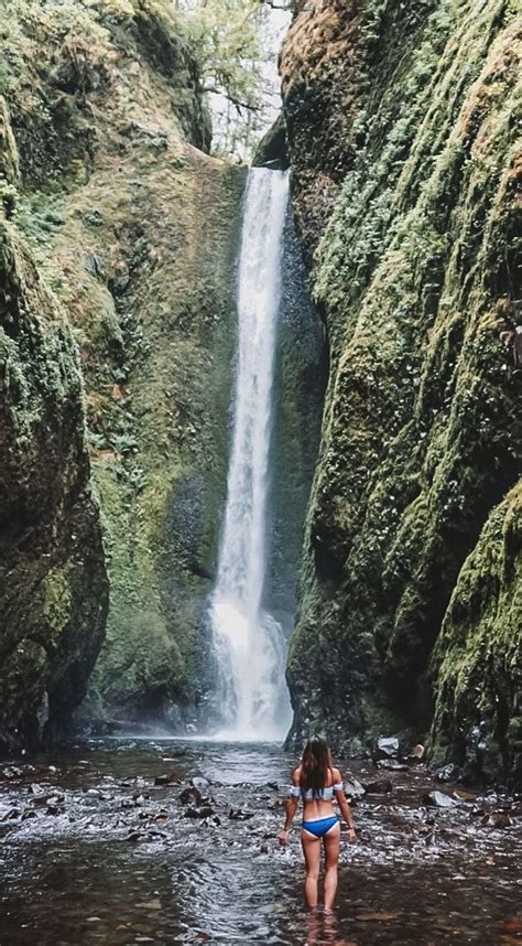 Oneonta Gorge Waterfall In Oregon