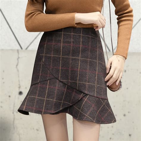 Yichaoyiliang Women Woolen Plaid Skirt Lolita Ruffles Hem A Line Micro
