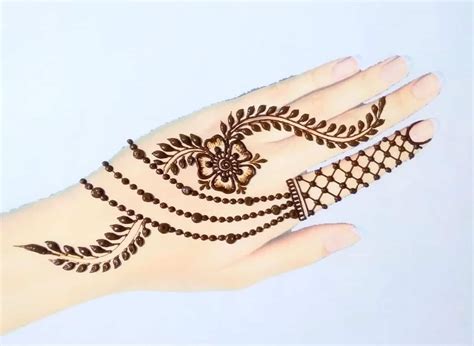 Latest saba beauty saloon's mehndi design. Beautiful Arabic Mehndi Designs For Hands Images | Mehendi ka Sesign | Best new style mehndi ...