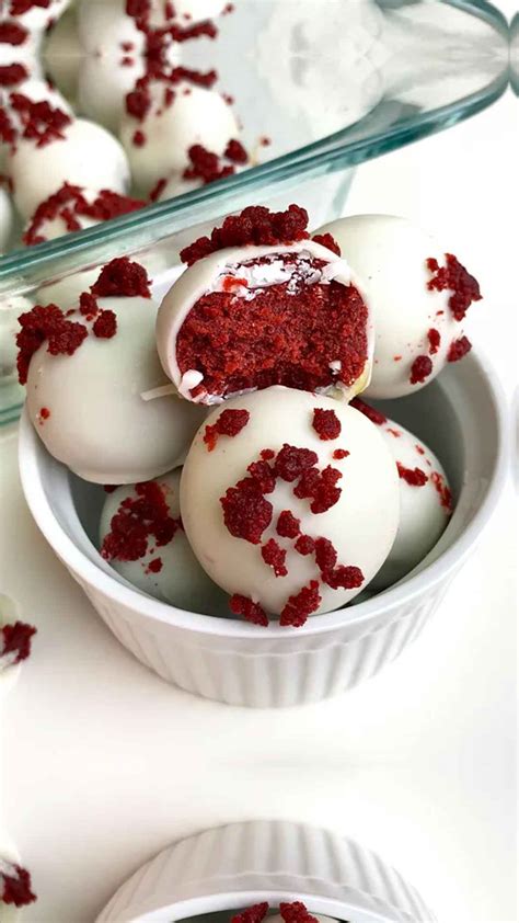 Easy No Bake Red Velvet Cake Balls For Any Occasion