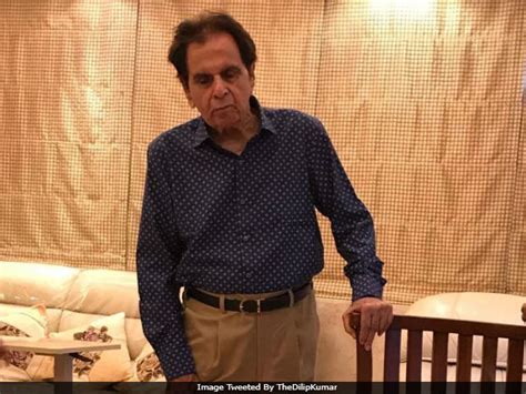 In 1980, he married to hyderabad socialite asma sahiba, but marriage did not last for long and ended in. Dilip Kumar Being Treated For Kidney Problems, Say Doctors