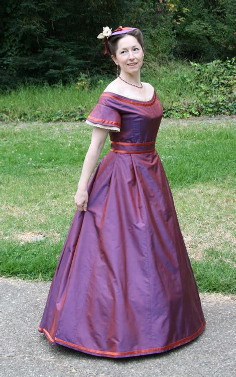 Hamilton elizabeth schuyler dress women's colonial corset dress victorian rococo ball gown maiden costume medieval dress. 1860S Ball Gown : Belle Of The Ball A 5 Minute Guide To ...