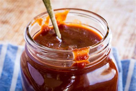 Easy Homemade Bourbon Bbq Sauce Sweet Smoky And Mouthwatering