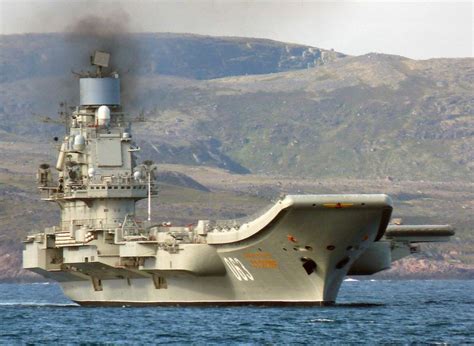 Russian Aircraft Carrier Admiral Kuznetsov With Its Su 33 Flanker D