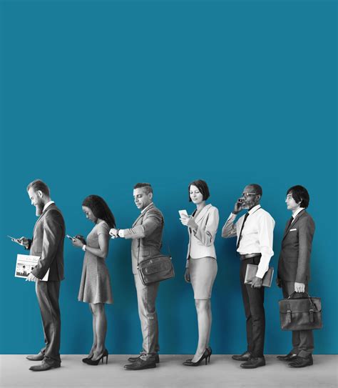 How to master job search strategies for 2024 success - Bullseye