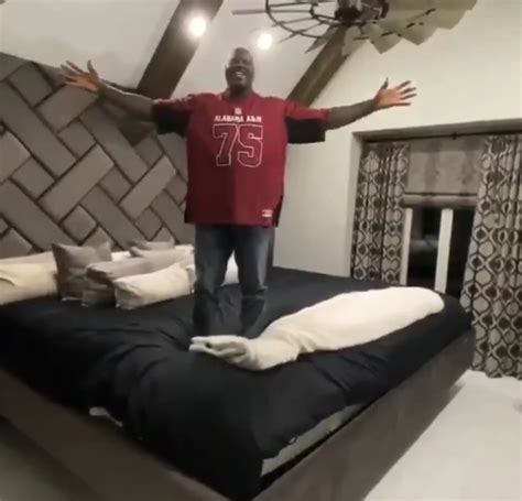 How Big Is Shaq S Bed And What Makes It Special Homestamp