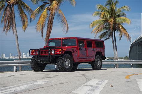 Available Hummer H1