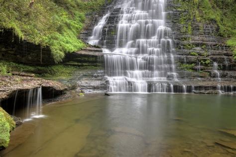 9 Secret Waterfalls in Tennessee | Tennessee waterfalls, Tennessee vacation, Waterfall