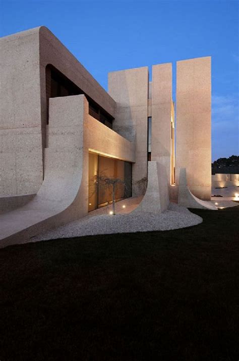 A Cero Architects Concrete House In Madrid Has Monument Like Design