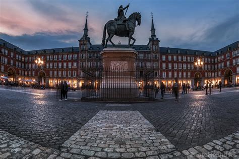 Image Of Plaza Mayor Madrid Spain 1013875