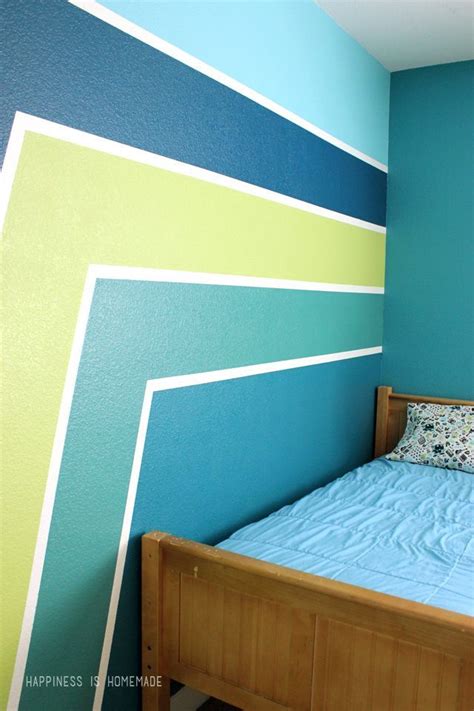 Boys Bedroom Wall With Racing Stripes Get Perfect Crisp