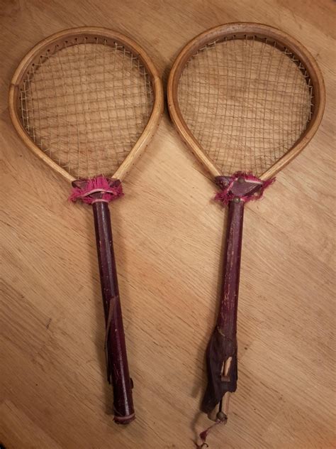 paire de raquette de tennis début 20ème jouet ancien