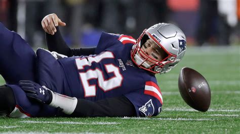 Abc and espn simulcasted the afc wild card game on saturday afternoon, fox aired the saturday primetime nfc game, and cbs broadcast the other afc playoff game in the early sunday window. Patriots lose in Wild Card upset | abc10.com