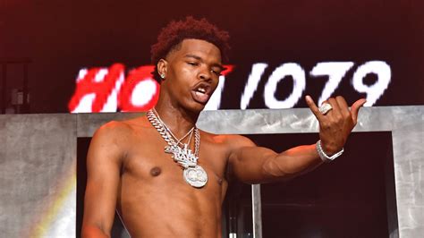 Lil Baby Flaunts New 1017 Chain Complex