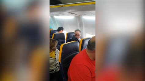 Passenger Refuses To Sit Next To Black Woman On Ryanair Flight
