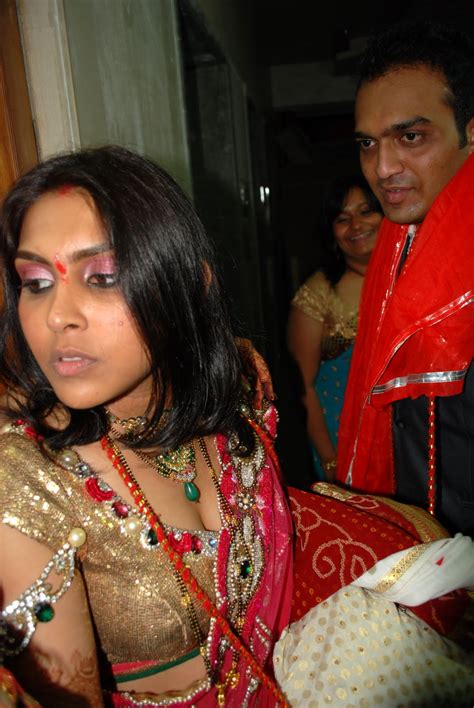 Newly Marriedkabhi Beautifulkabhi Slutty 13 March Evening