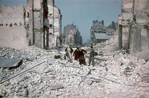 Haunting Photographs Show The Devastation After Dunkirk Evacuation Artofit