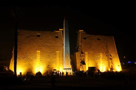 Luxor Temple Complex At Night 8 Luxor And Karnak Pictures Egypt