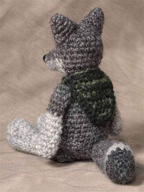 I crochet very tightly and use an h hook and cotton worsted weight yarn. Amigurumi crochet wolf pattern | Lobo de ganchillo, Patrón ...