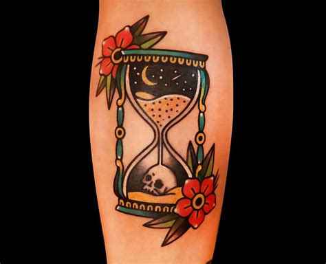 Hourglass Tattoo Symbolism Meaning And Awesome Design Ideas Saved