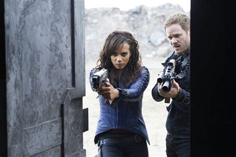 The season opens with dutch and d'avin, with the help of an obnoxious black market dealer, being on the hunt for a weapon that will draw out the hullen. Syfy Renews KILLJOYS For Second Season | SEAT42F