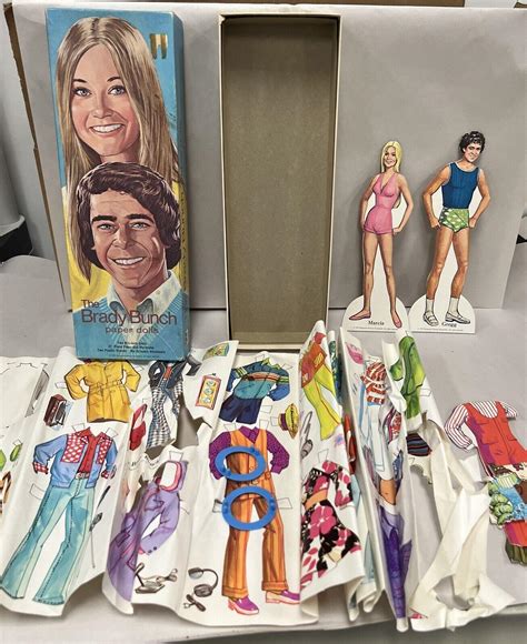 1973 The Brady Bunch Paper Doll Set In Original Box 4554430288