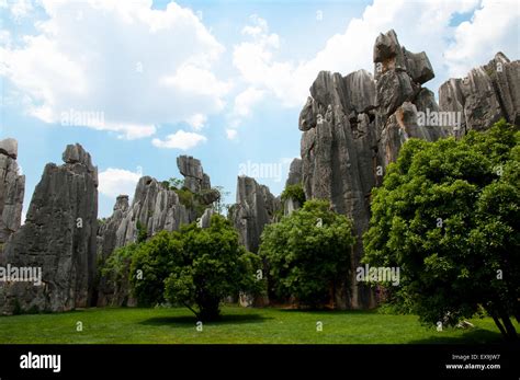 Shilin Stone Forest Kunming China Stock Photo Alamy