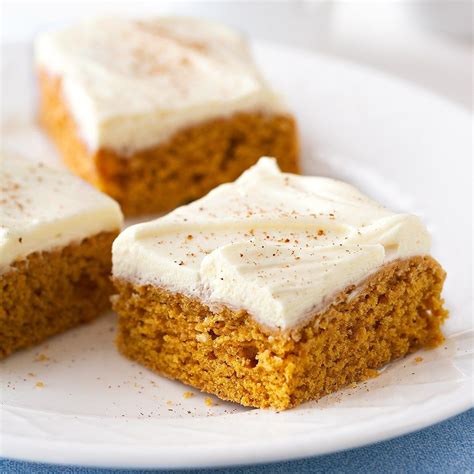 I put together a list of must try vegan pumpkin desserts for thanksgiving or to. Get your pumpkin flavor fix with these diabetic-friendly Pumpkin Bars. With only 90 calories per ...
