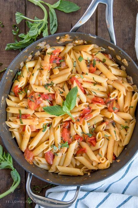 Tomato Basil Pasta Recipe How To Make The Perfect Dish In Minutes