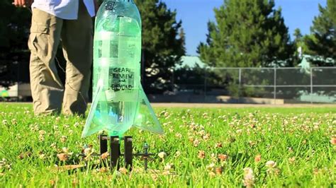 Awesome Homemade Air Powered Bottle Rocket Youtube