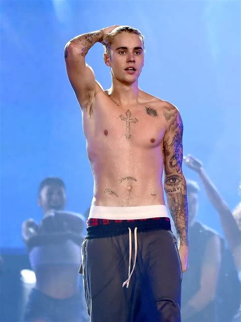 The Must See Pictures From Justin Bieber S Insane Purpose World Tour