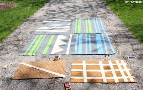 Diy Outdoor Painted Rug With Spaypaint The Diy Playbook