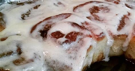 Starting at 1 long side, roll dough into log, pinching gently to keep it rolled up. 10 Best Cinnamon Roll Icing without Powdered Sugar Recipes