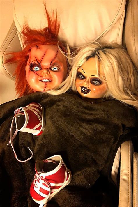 Chucky Chucky And Tiffany Dark Art Displates Art Poster Wall Decor In 2020 Bride Of