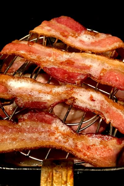 Spray Your Pan For Perfect Bacon Every Time Learn Why And How To Bake