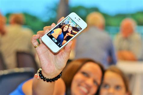 Photo Selfie Tips 4 Different Ways To Take The Best Selfies Selfie