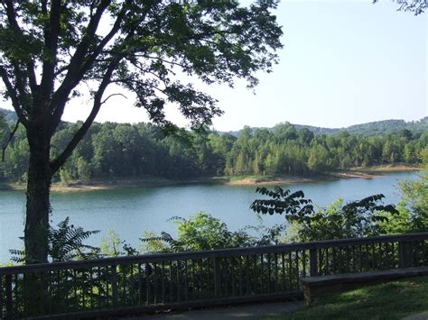 Rough River Dam State Resort Park A Kentucky State Park Located Near Leitchfield
