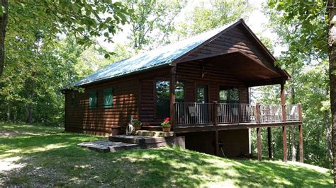 Both have great access for fishing, swimming and hiking down a short, manicured path to the river. Lone Elk Cabins 'Foxcroft' Secluded and overlooking ...