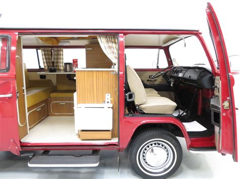 Noté 5/5 par 4 internautes. VW T2 Campervan ready for camping. | Classic campers, Vw ...