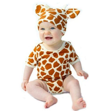 2pc Bodysuit And Hat Set Giraffe Animal Prints Funky Baby Clothes