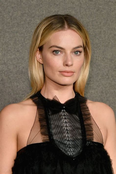 Margot Robbie Celebrity Style Grazia Magazine A Timeline Of Margot Robbies Best Ever Beauty