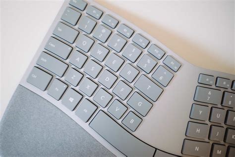 Microsoft Surface Ergonomic Keyboard Blogknakjp