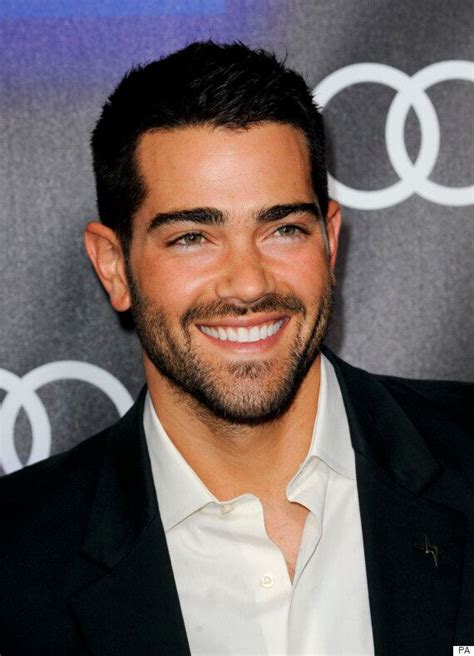 Wise Words Jesse Metcalfes Surprisingly Personal Act Of Kindness