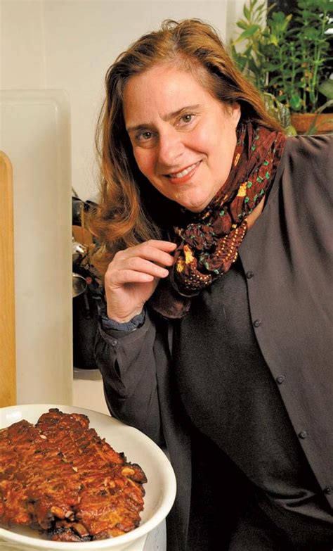 Legendary Nyc Food Writer And Chef Molly Oneill Dead At 66 Laptrinhx News